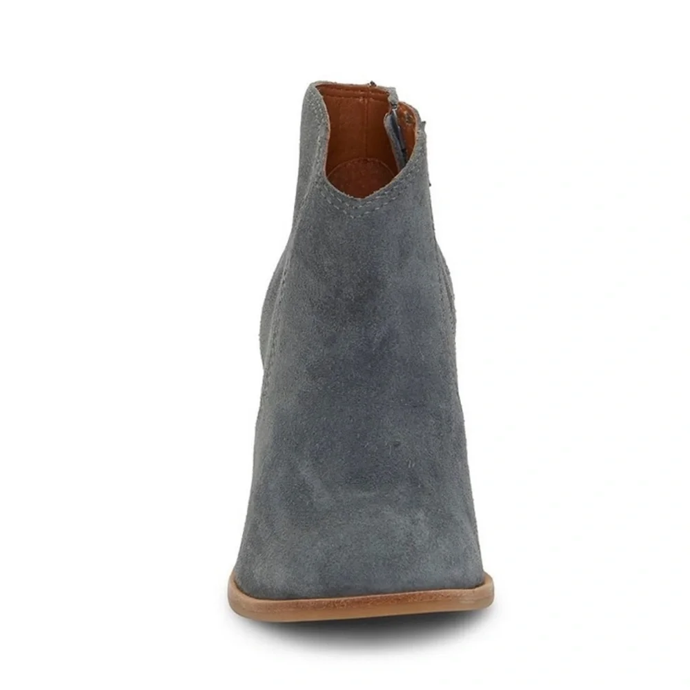 Lucky Brand Pellyon Heeled Bootie in Grey Size 10 NWOB